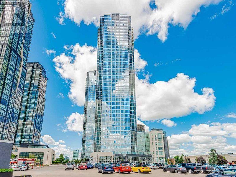 2908-2908 Hwy 7 in Vaughan, ON - Building Photo