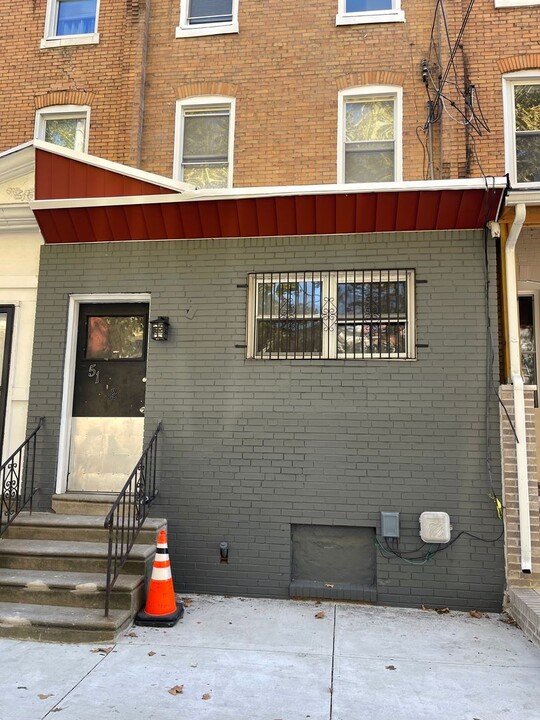 5122 Arch St in Philadelphia, PA - Building Photo