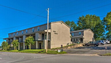 802 S Elm St in Little Rock, AR - Building Photo - Building Photo