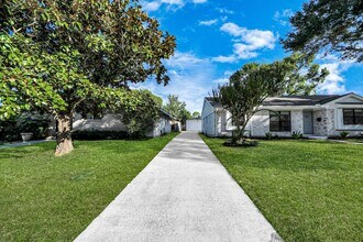 5914 Warm Springs Rd in Houston, TX - Building Photo - Building Photo