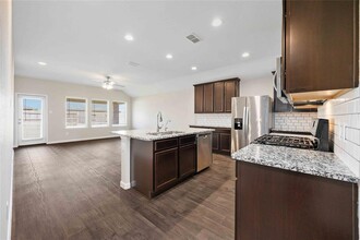 3910 Park Rdg Ct. in Missouri City, TX - Building Photo - Building Photo