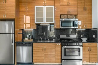 3801 San Pablo Ave in Emeryville, CA - Building Photo - Building Photo