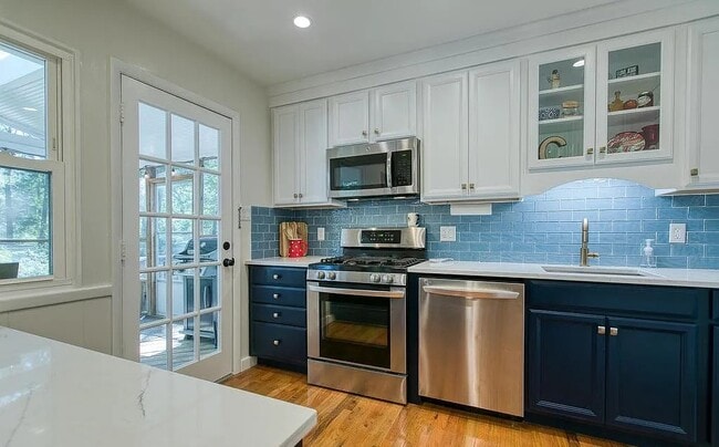 8719 Badger Dr in Alexandria, VA - Building Photo - Building Photo