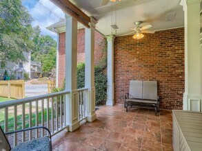 2330 Logan Cir NE in Atlanta, GA - Building Photo - Building Photo