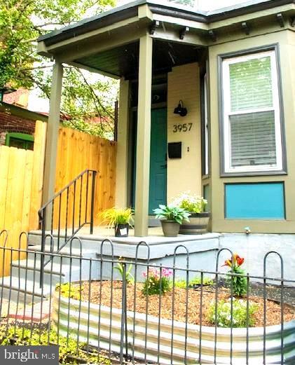 property at 3957 Melon St