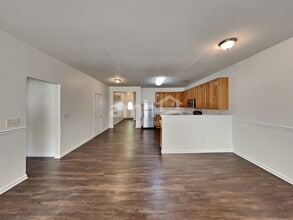 7423 Mary Jo Helms Dr in Charlotte, NC - Building Photo - Building Photo