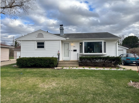 property at 4521 Jade Ln