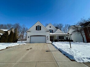 18258 Benton Oak Dr in Noblesville, IN - Building Photo - Building Photo