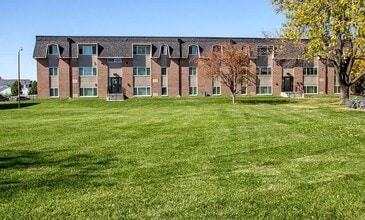 2600 Laverna St in Fremont, NE - Building Photo - Building Photo