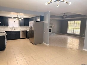 2165 General Beauregard Ave in Baton Rouge, LA - Foto de edificio - Building Photo