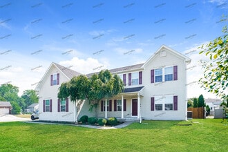 8726 Harvest Ridge Way in North Ridgeville, OH - Building Photo - Building Photo