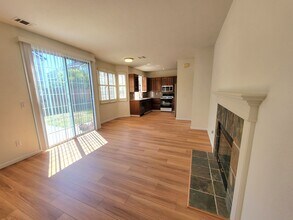 34180 Finnigan Terrace in Fremont, CA - Building Photo - Building Photo