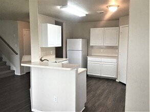 9530 Belleclarie Ln in Houston, TX - Building Photo - Building Photo