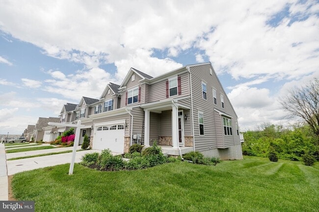 property at 2820 Union Square Rd