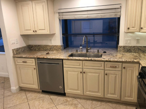 26364 W Plata Ln in Calabasas, CA - Foto de edificio - Building Photo