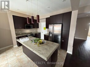 31 Denali Cres in Brampton, ON - Building Photo - Building Photo