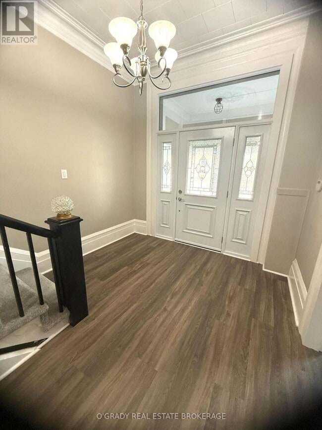 26 Apple St in Brockville, ON - Building Photo - Building Photo