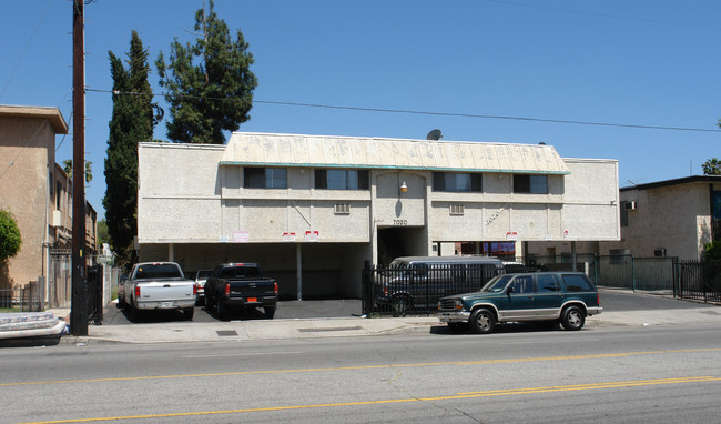 7020 Fulton Ave in North Hollywood, CA - Building Photo - Building Photo