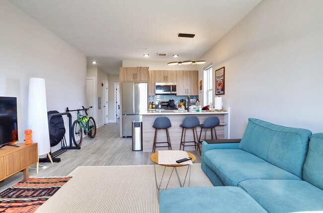 212 70th St in Guttenberg, NJ - Building Photo - Building Photo