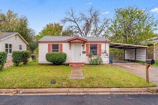 820 Pecan Ave in Waco, TX - Building Photo