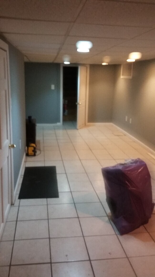 121 Gershom Ave Rentals in Lowell, MA