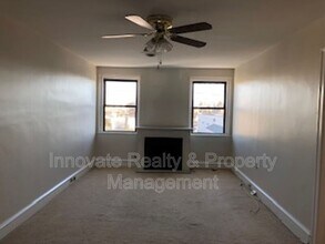 7950 Oxford Ave in Philadelphia, PA - Building Photo - Building Photo