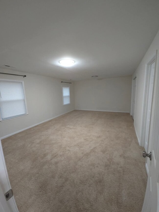 7917 Simons Dr in Norfolk, VA - Building Photo - Building Photo