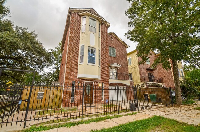 513 Vincent St in Houston, TX - Building Photo - Building Photo
