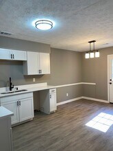 378-380 Riverbrook Ct in Riverdale, GA - Building Photo - Building Photo