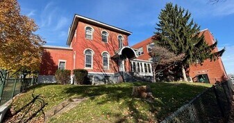 1101 Burnet Ave in Syracuse, NY - Building Photo