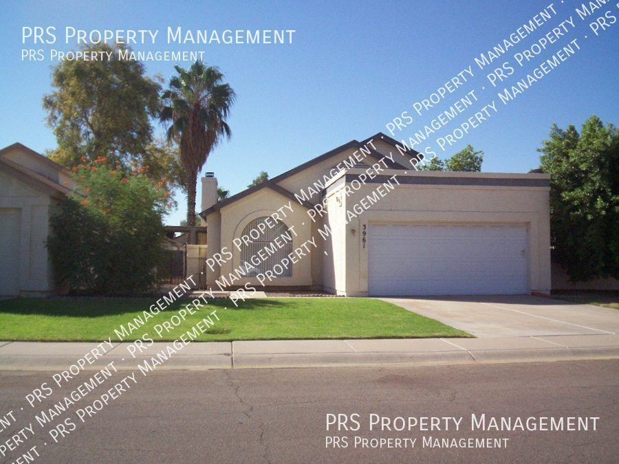 3961 W Chicago St in Chandler, AZ - Building Photo