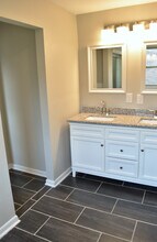 4020 Ames Dr in Nashville, TN - Foto de edificio - Building Photo