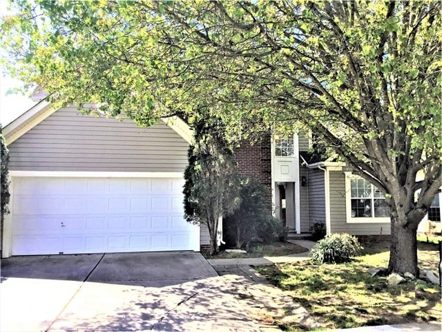 property at 2121 Shumard Cir