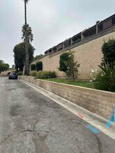 2240 N Legion Dr in Signal Hill, CA - Building Photo - Building Photo
