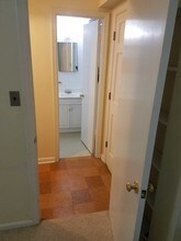 5112 Norbeck Rd in Rockville, MD - Building Photo - Building Photo