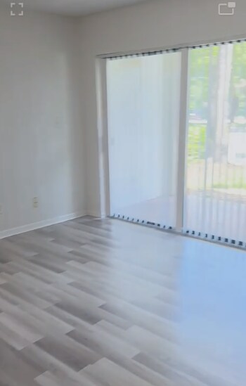 property at 560 S Park Rd