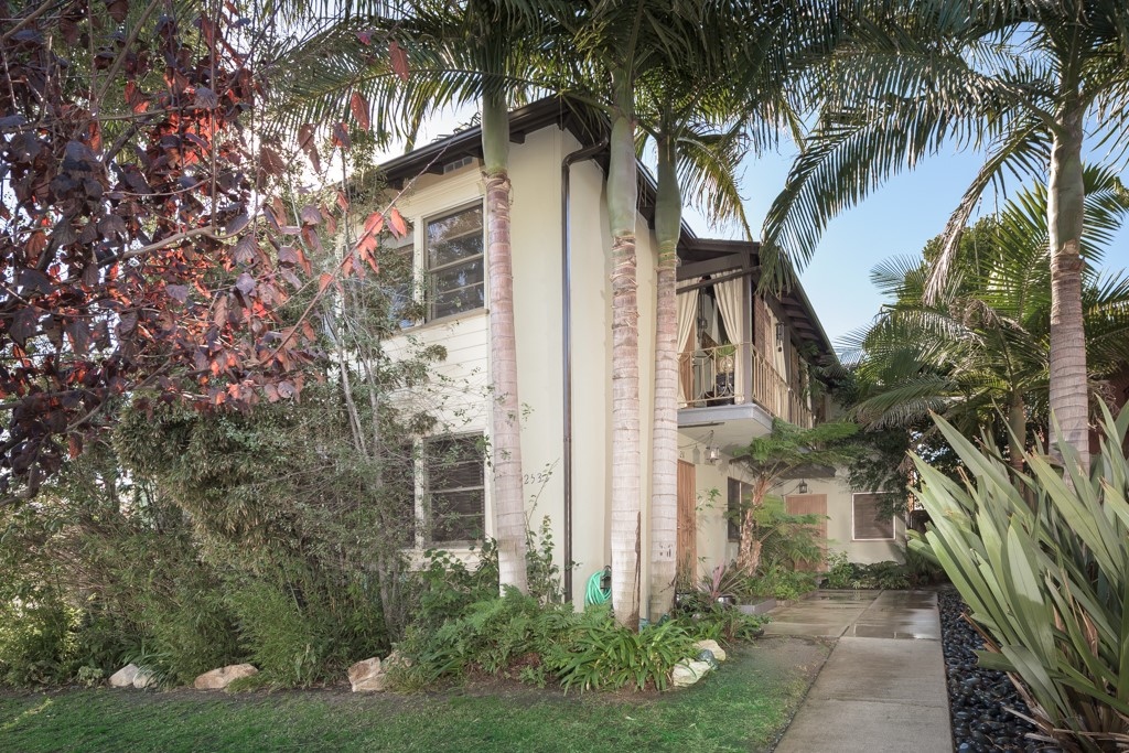 Villa Venice in Venice, CA - Building Photo