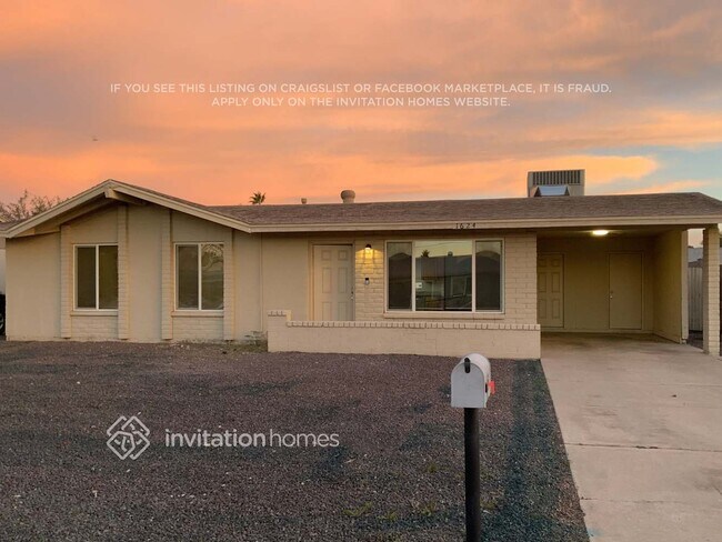 property at 1624 W Behrend Dr