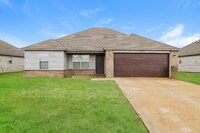3801 Remington Dr