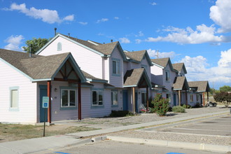 Hidden Valley Village in Bloomfield, NM - Building Photo - Building Photo