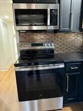 3746 N Garfield Ave in Kansas City, MO - Building Photo - Building Photo