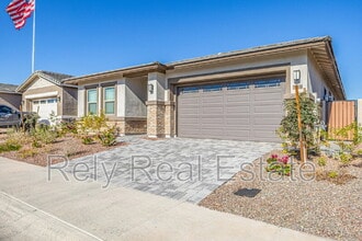 20108 W Montecito Ave in Litchfield Park, AZ - Building Photo - Building Photo