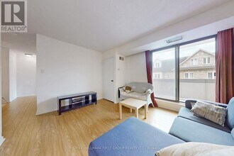 1200 Bridletowne Cir in Toronto, ON - Building Photo - Building Photo