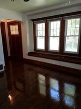 1255 Elm Lawn St, Unit Lower in Wauwatosa, WI - Building Photo - Building Photo