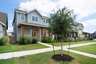 9124 Cattle Baron Path in Austin, TX - Building Photo - Building Photo