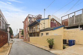 2222 Gough St in Baltimore, MD - Foto de edificio - Building Photo