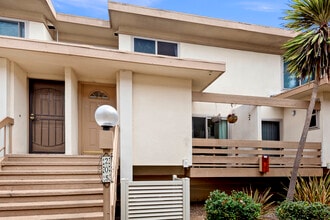 2640 Worden St., Unit 205 in San Diego, CA - Building Photo - Building Photo