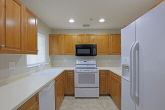 12000 Rain Brook Ave in Ft. Myers, FL - Building Photo - Building Photo