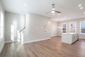 1363 Cozy Cir SE in Atlanta, GA - Building Photo - Building Photo