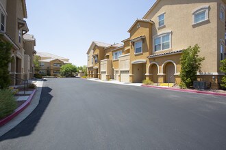 Esplanade in Las Vegas, NV - Building Photo - Building Photo